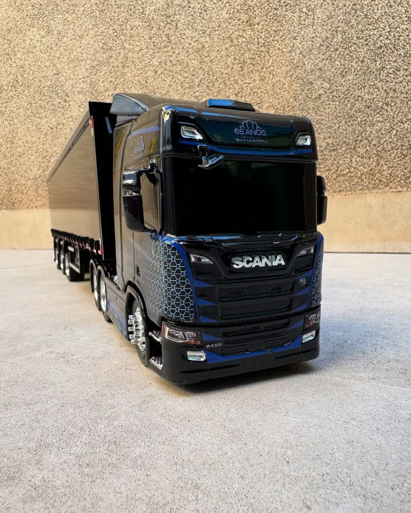 Caminhão Scania NTG Carreta Vanderleia Sider Guerra RC – Escala 1/24 (Controle Remoto)